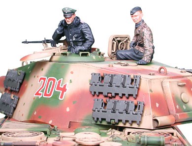 Tamiya 1/35 German King Tiger Ardennes Front 35252