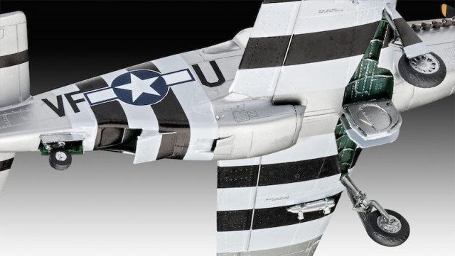 Revell 1/72 Combat Set Messerschmitt Me262 and P-51B Mustang