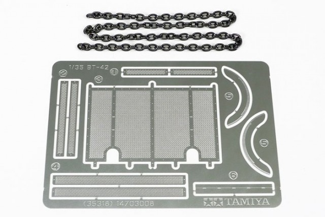 Tamiya 1/35 Russian Tank BT-7 Model 1937