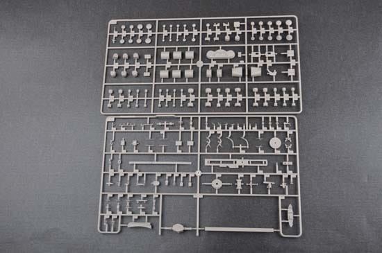 Trumpeter 1/200 USS Iowa BB-61