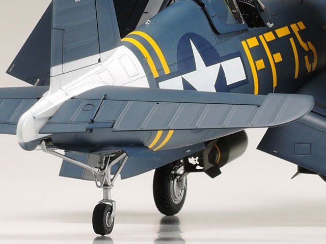 Tamiya 1/32 Vought F4U-1D Corsair