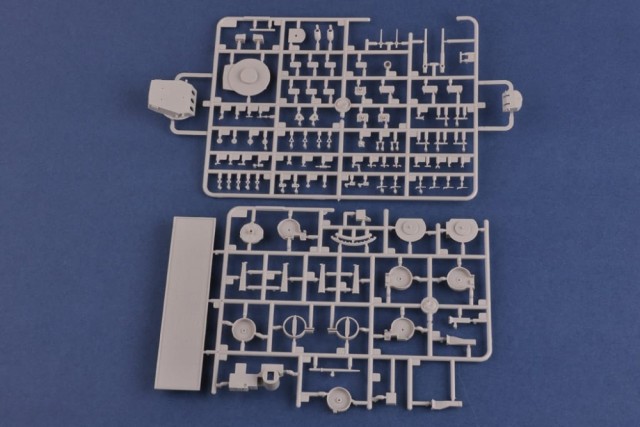 HobbyBoss 1/350 USS Guam CB-2