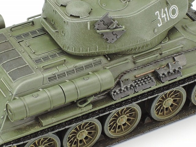 Tamiya 1/48 Russian Medium Tank T-34/85