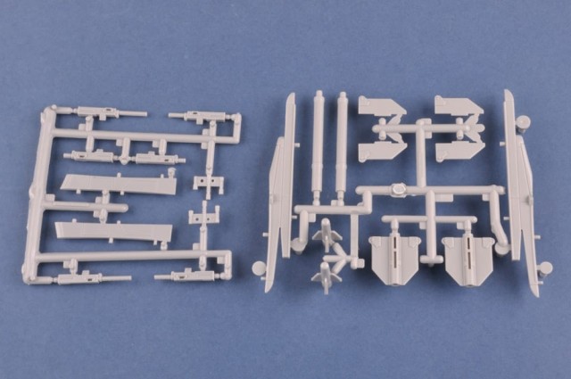 HobbyBoss 1/18 F-86F-30 Sabre