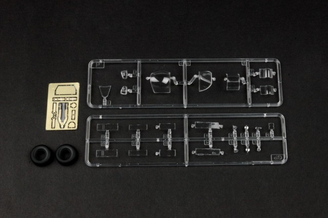 HobbyBoss 1/32 Spitfire Mk.Vb
