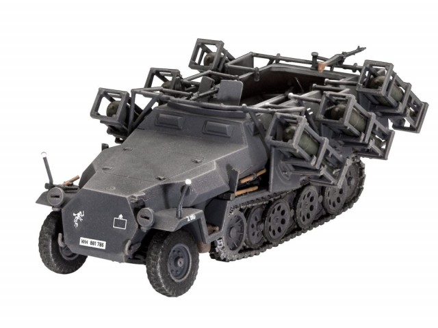 Revell 1/72 Sd.Kfz. 251/1 Ausf.C plus Wurfr. 40