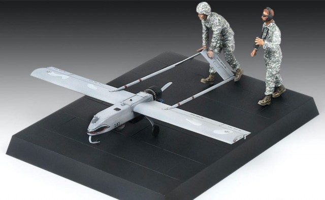 Academy 1/35 U.S. Army RQ-7B UAV