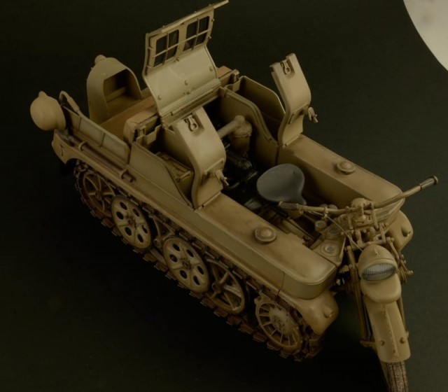 Italeri 1/9 Kettenkrad