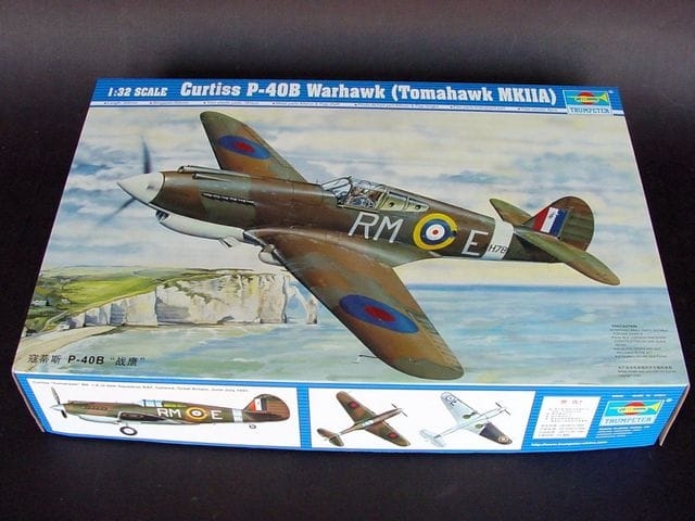 Trumpeter 1/32 Curtiss P-40B Warhawk (Tomahawk MKIIA)