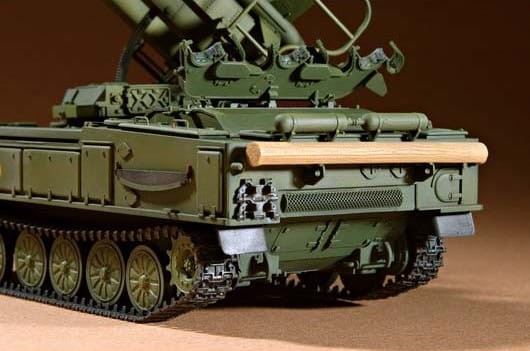 Trumpeter 1/35 Russian SAM-6 Anti-Aircraft Missile