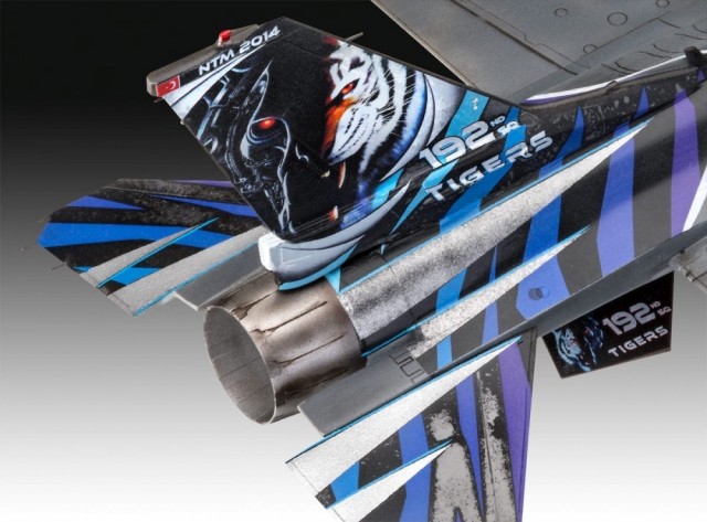 Revell 1/72 Lockheed Martin F-16D Tigermeet 2014