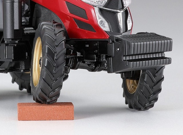 Hasegawa 1/35 Yanmar Tractor YT5113A