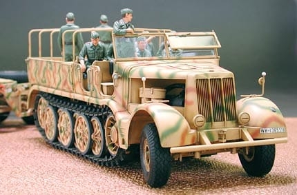 Tamiya 1/35 German 18Ton Heavy Half-Track FAMO and Tank Transporter Sd.Ah.116