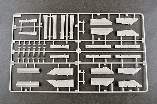 Trumpeter 1/32 F-100F Super Sabre