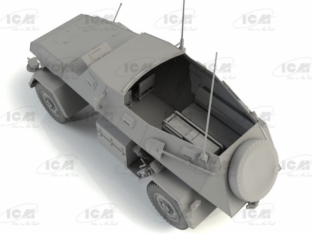 ICM 1/35 Sd.Kfz 247 Ausf.B with Crew