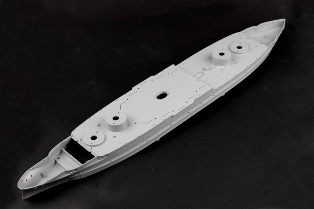 Trumpeter 1/200 USS Arizona BB-39 1941