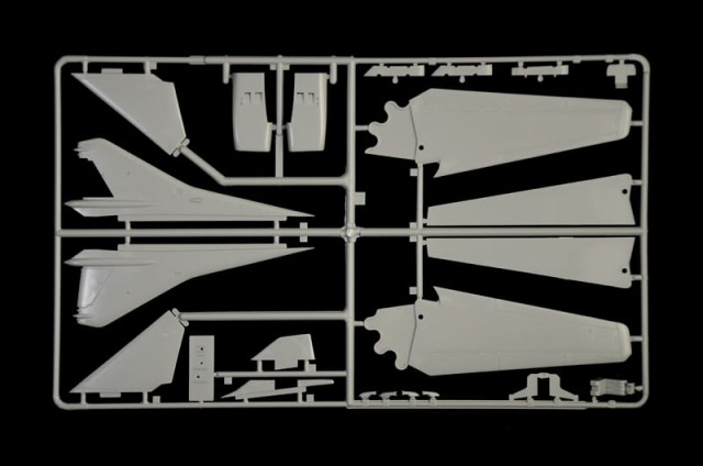 Italeri 1/48 MiG-27/MiG-23BN Flogger