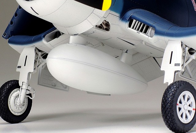 Tamiya 1/32 Vought F4U-1A Corsair 60325