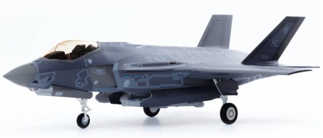 Academy 1/72 F-35A "7 Nations Airforce" (Norske dekaler)