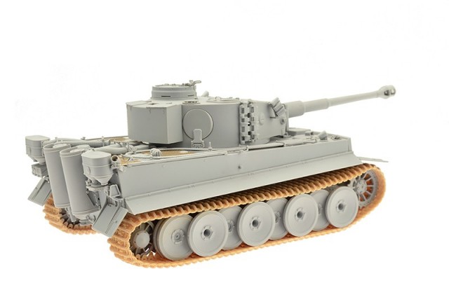Dragon 1/35 Tiger I (Early Production) Michael Wittmann Eastern Front 1944