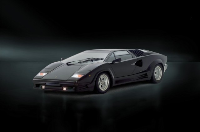 Italeri 1/24 Lamborghini Countach 25th Anniversary
