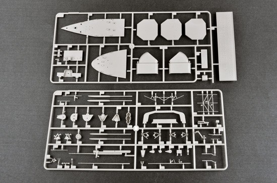 Trumpeter 1/350 German Navy Aircraft Carrier DKM Peter Strasser