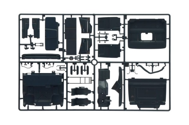 Italeri 1/24 Iveco Hi-Way 480 E5 Low Roof
