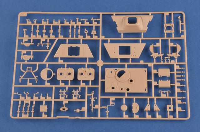HobbyBoss 1/35 German Sd.Kfz.186 Jagdtiger (Porsche Production)