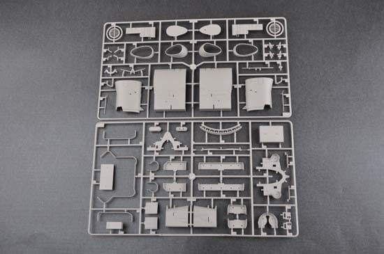 Trumpeter 1/200 USS Iowa BB-61