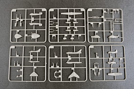 Trumpeter 1/350 USS Intrepid CV-11