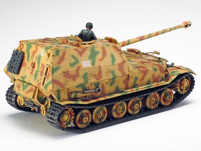 Tamiya 1/48 German Heavy Tank Destroyer Elefant