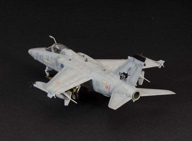 Italeri 1/72 AMX Ghibli