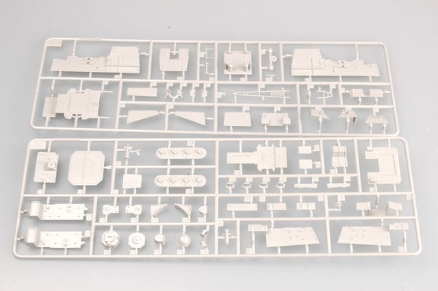 Trumpeter 1/350 Russian Navy Moskva