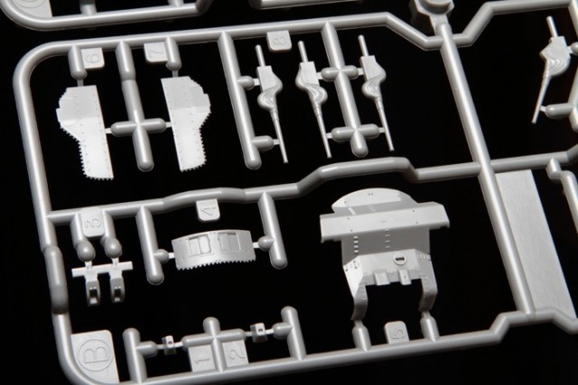 amiya 1/350 Premium Japanese Battleship Yamato
