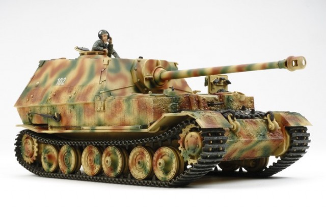 Tamiya 1/35 Geman Heavy Tank Destroyer Elefant