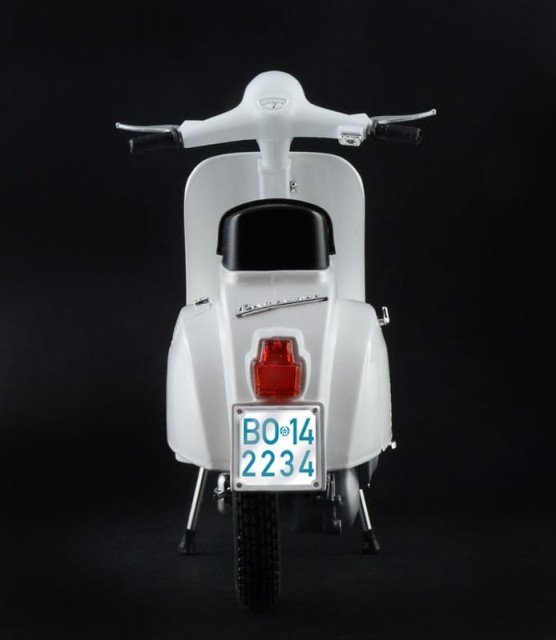 Italeri 1/9 Vespa 125 Primavera