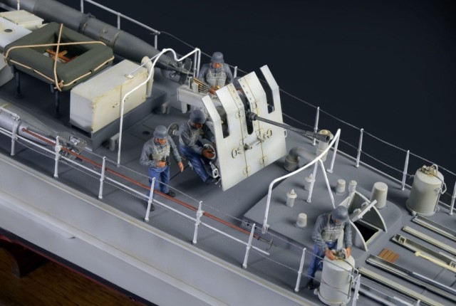Italeri 1/35 Schnellboot Typ S-100 PRM Edition